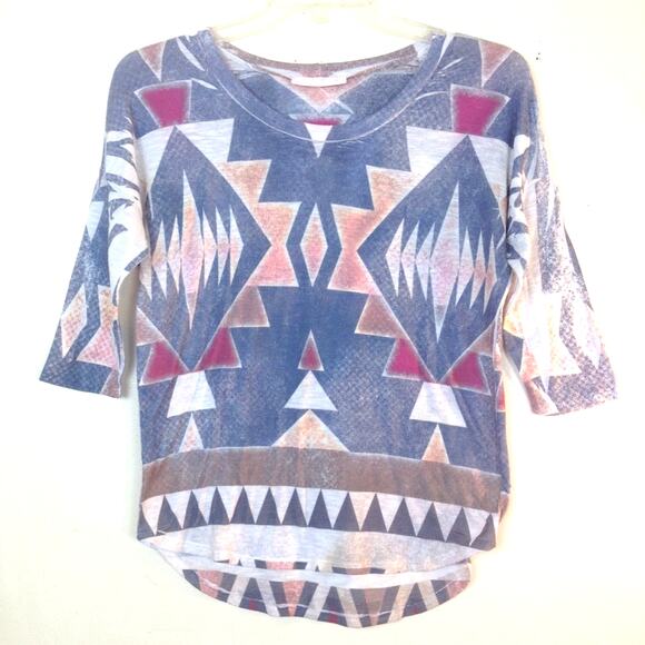 Gaby Blue Short Sleeve Aztec Print Shirt Top Size M - Picture 1 of 8